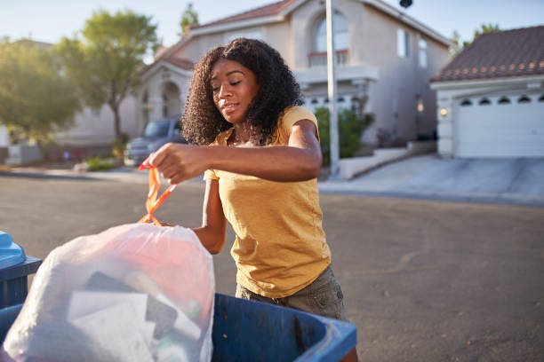 Best Commercial Cleanout Services  in New Franklin, OH